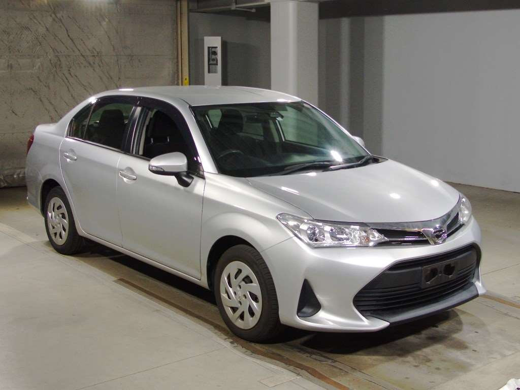 2019 Toyota Corolla Axio NRE161[2]