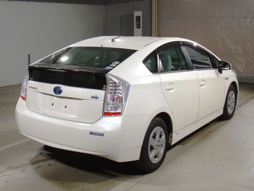 2009 Toyota Prius ZVW30[1]