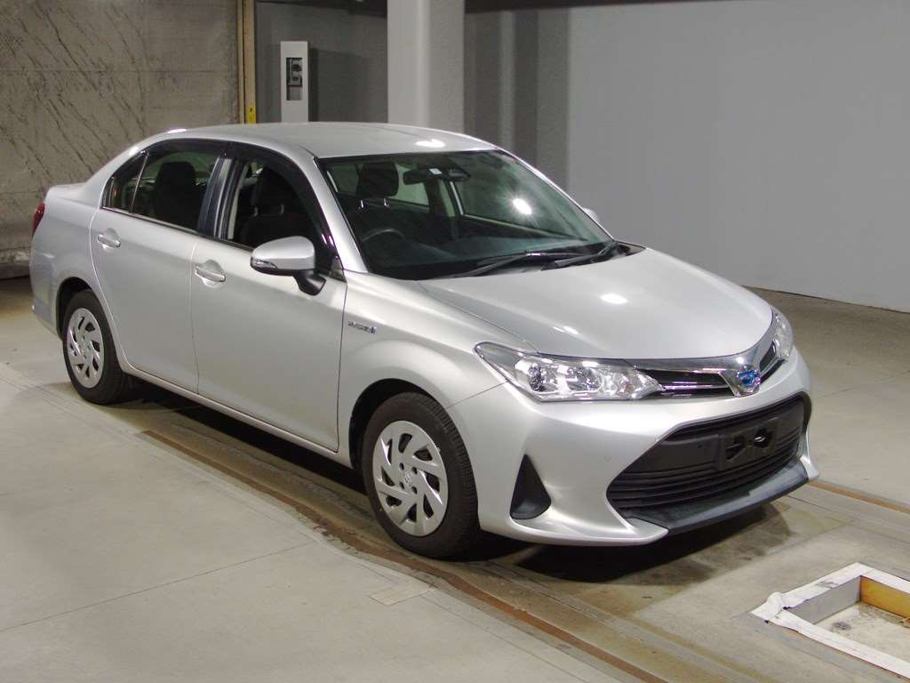 2019 Toyota Corolla Axio NKE165[2]