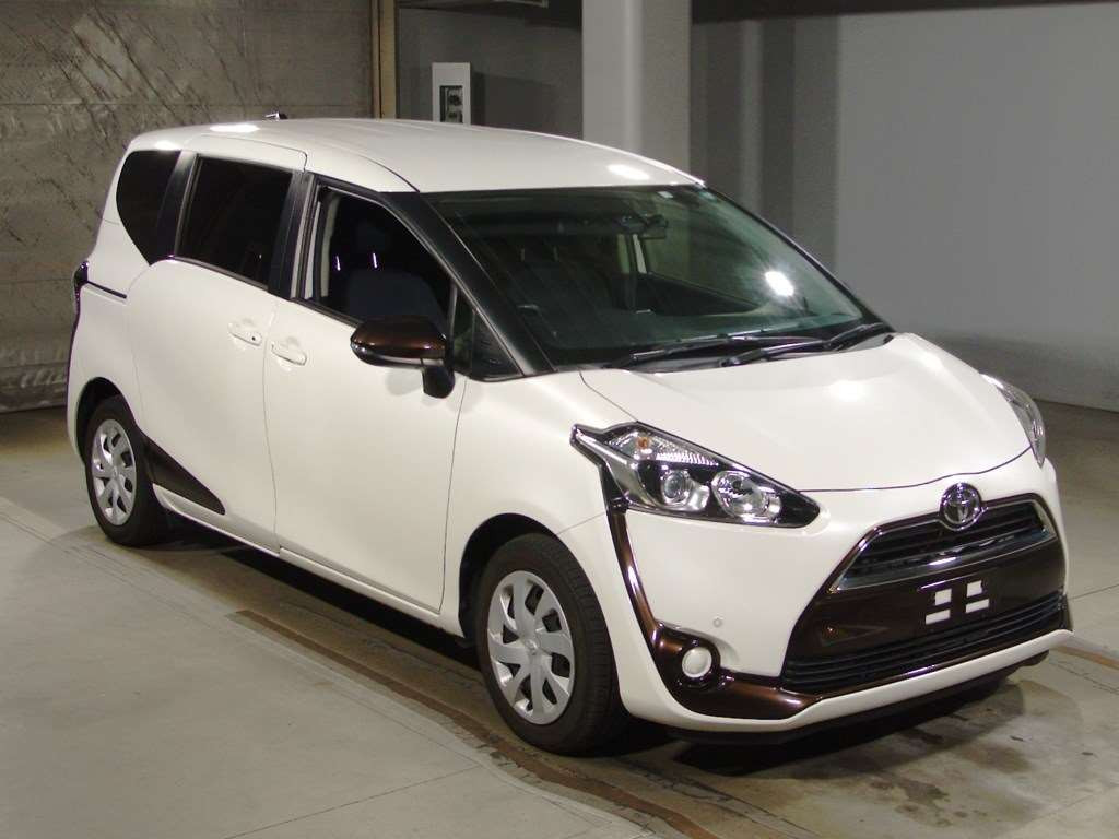 2016 Toyota Sienta NSP170G[2]