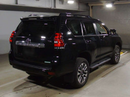 2021 Toyota Land Cruiser Prado