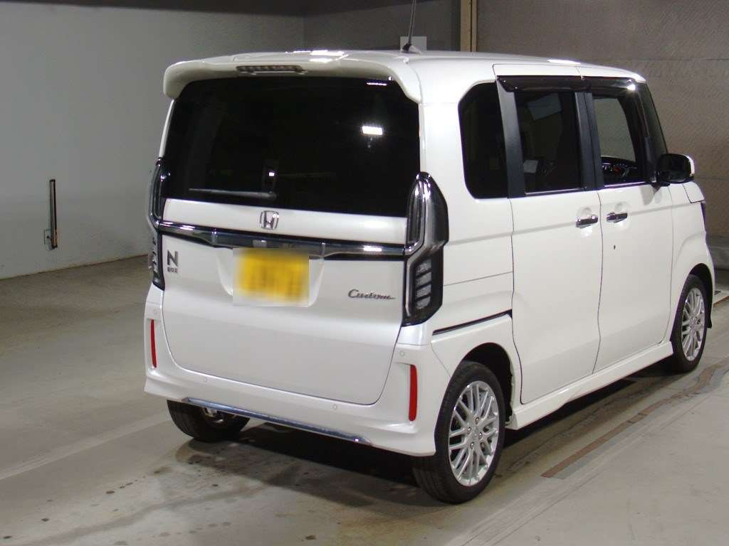 2021 Honda N-BOX CUSTOM JF4[1]