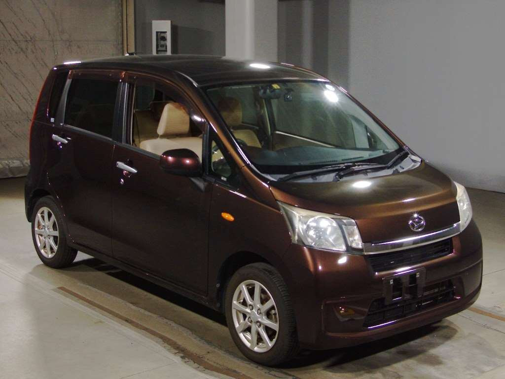 2014 Daihatsu Move LA100S[2]