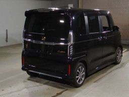 2021 Honda N-BOX CUSTOM