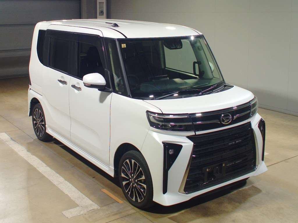 2023 Daihatsu Tanto Custom LA660S[2]