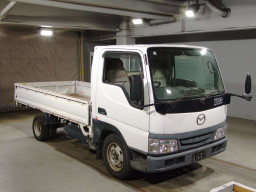 2006 Mazda Titan Dash