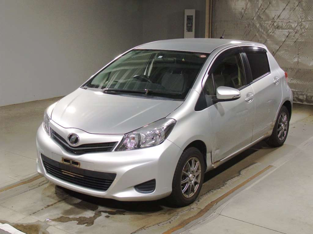 2014 Toyota Vitz KSP130[0]