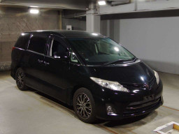 2011 Toyota Estima