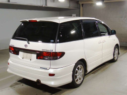 2004 Toyota Estima L