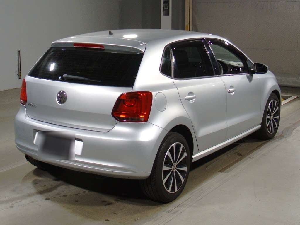 2009 Volkswagen Polo 6RCGG[1]