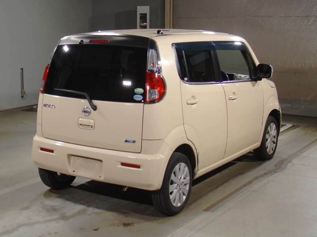 2013 Nissan Moco MG33S[1]