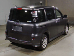 2007 Toyota Sienta