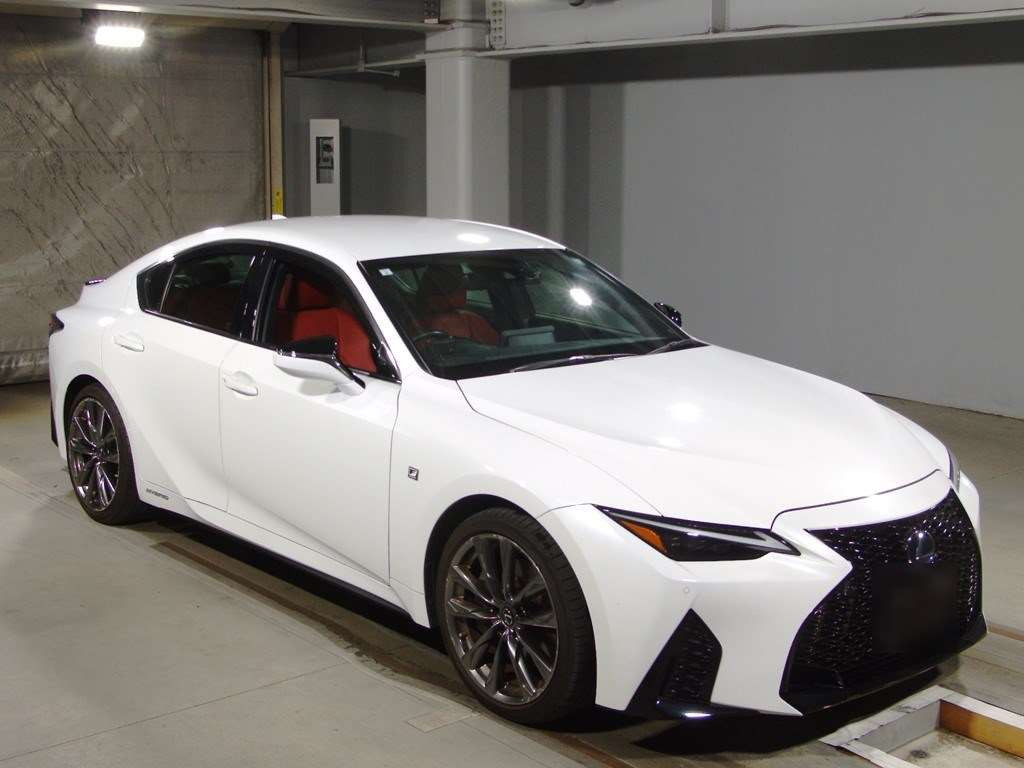 2021 Lexus IS AVE30[2]