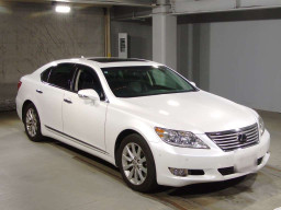 2011 Lexus LS