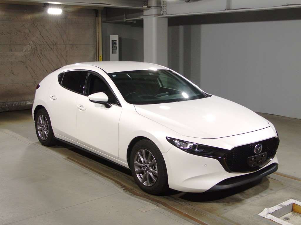 2020 Mazda Mazda3 Fastback BP5P[2]