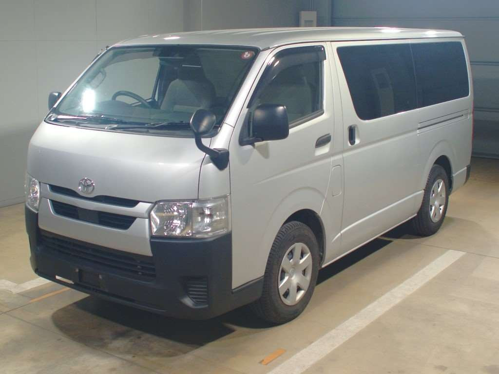 2021 Toyota Hiace Van GDH201V[0]