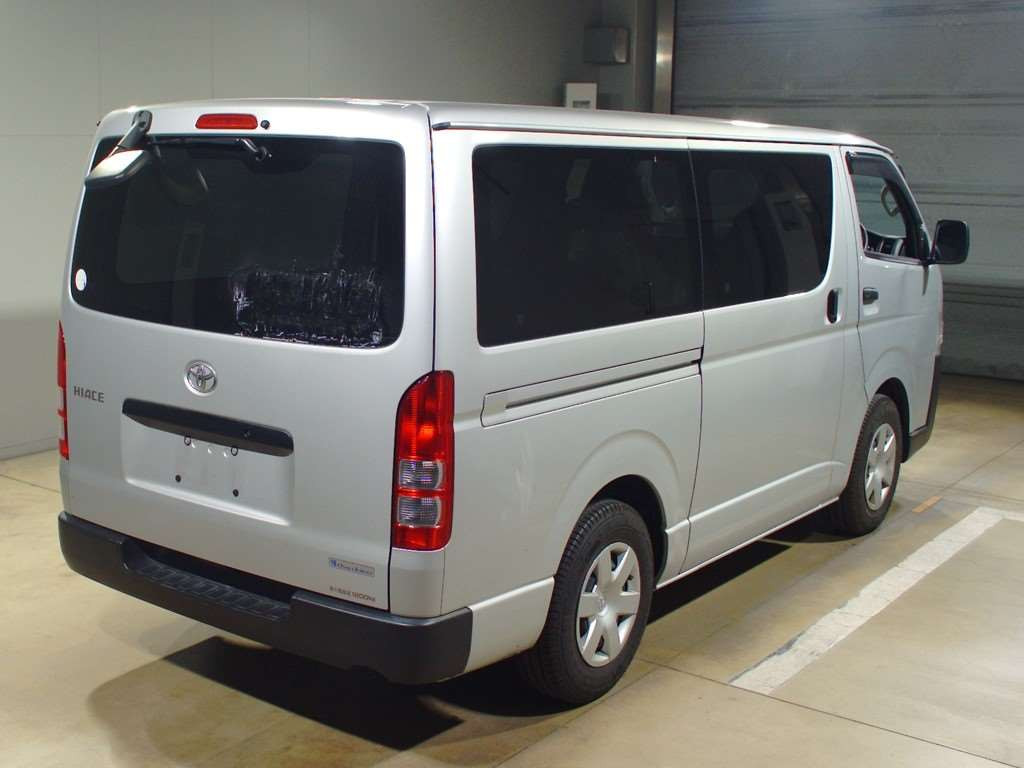 2021 Toyota Hiace Van GDH201V[1]