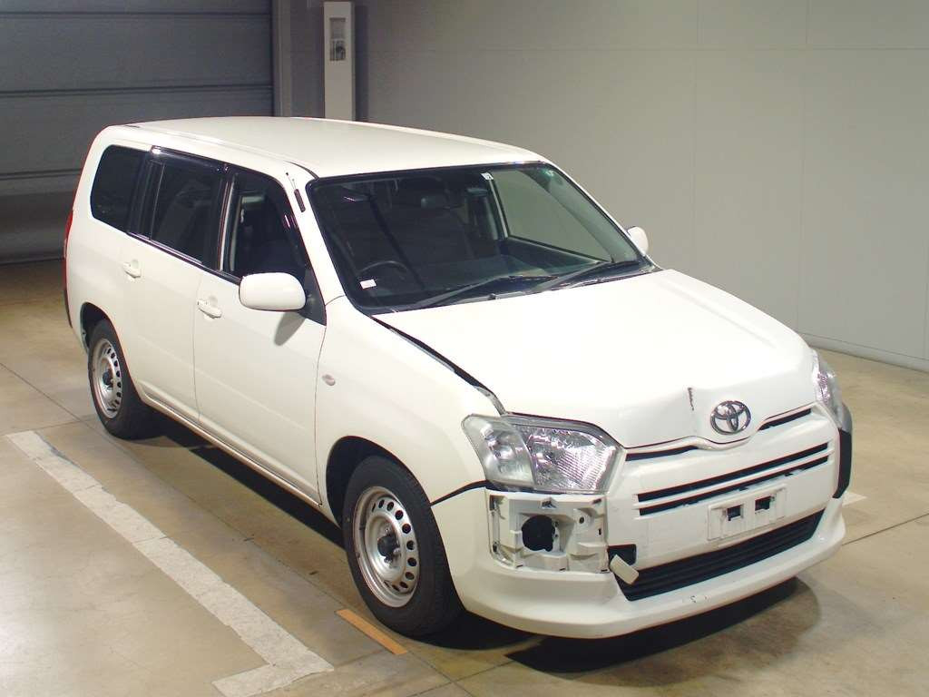 2017 Toyota Probox NCP160V[2]