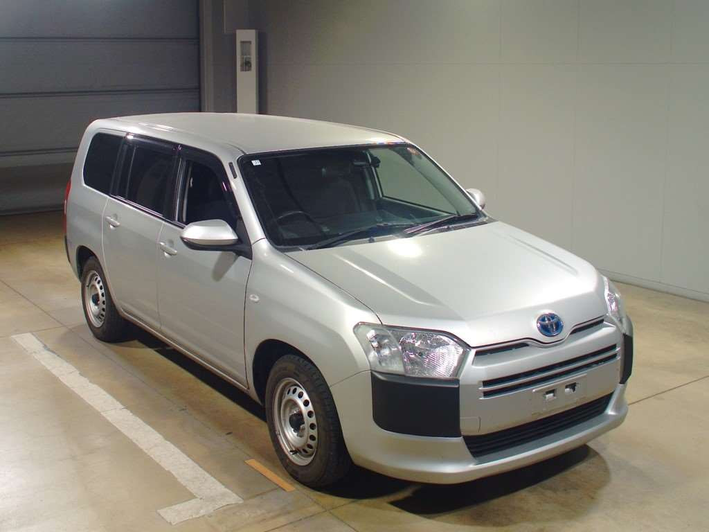 2021 Toyota Probox NHP160V[2]