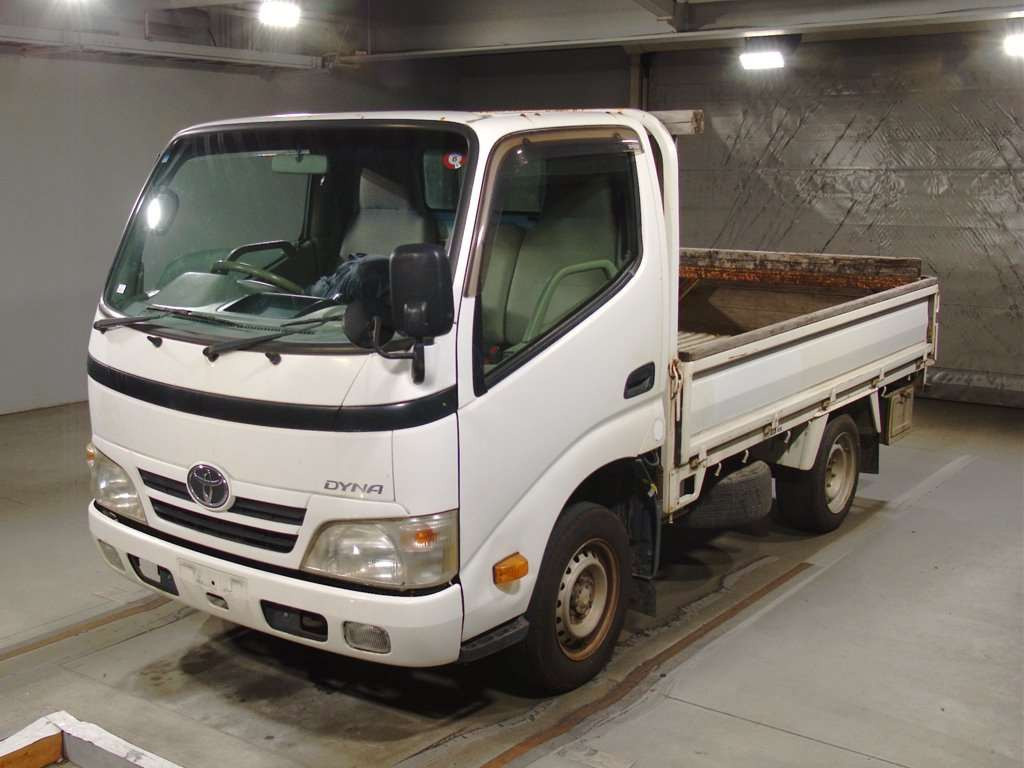 2011 Toyota Dyna Truck TRY220[0]