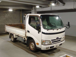 2011 Toyota Dyna Truck