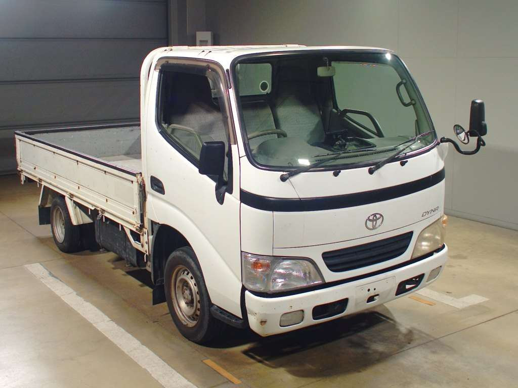 2004 Toyota Dyna Truck TRY230[2]