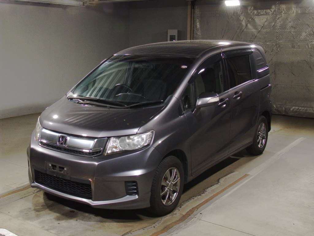 2014 Honda Freed Spike GB3[0]