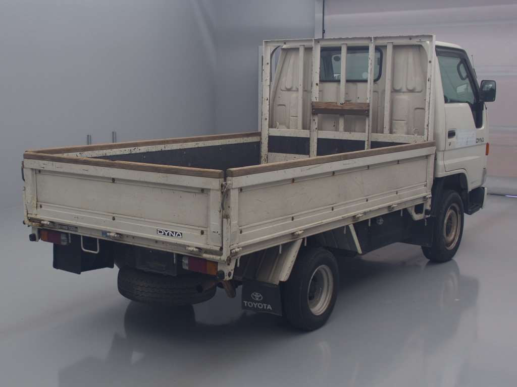 1999 Toyota Dyna Truck YY121[1]