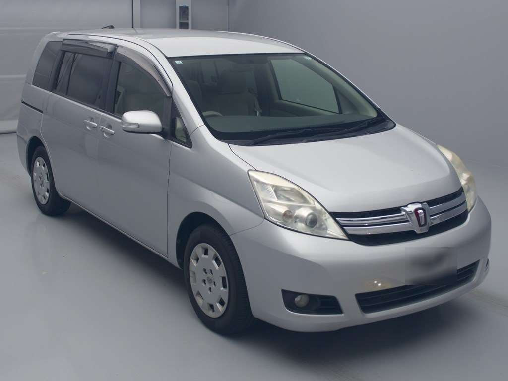 2013 Toyota Isis ZGM10G[2]