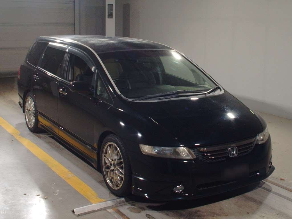 2004 Honda Odyssey RB1[2]