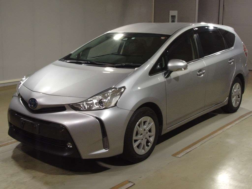 2020 Toyota Prius alpha ZVW41W[0]