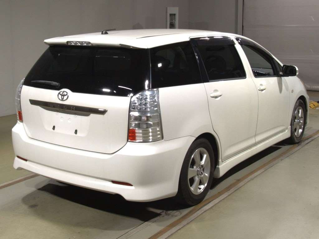 2007 Toyota Wish ZNE10G[1]