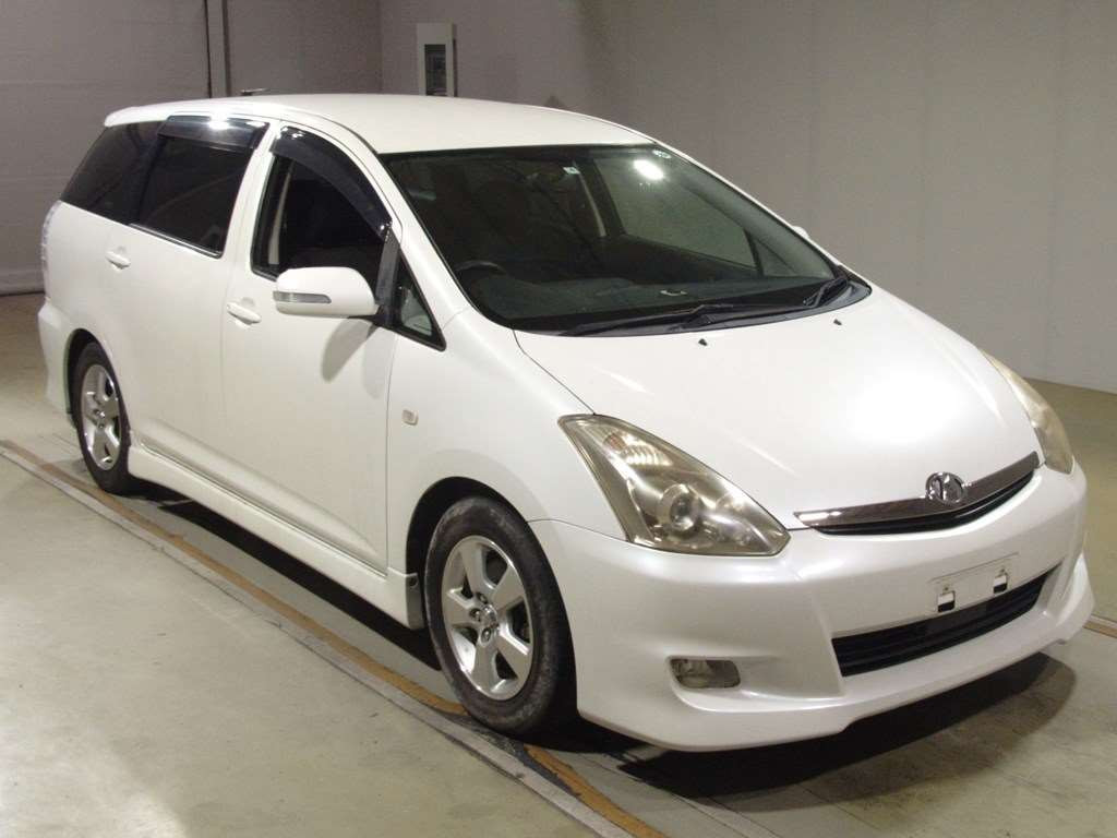 2007 Toyota Wish ZNE10G[2]