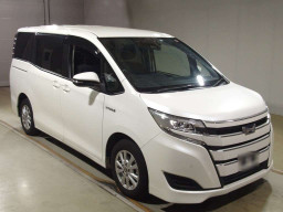 2019 Toyota Noah