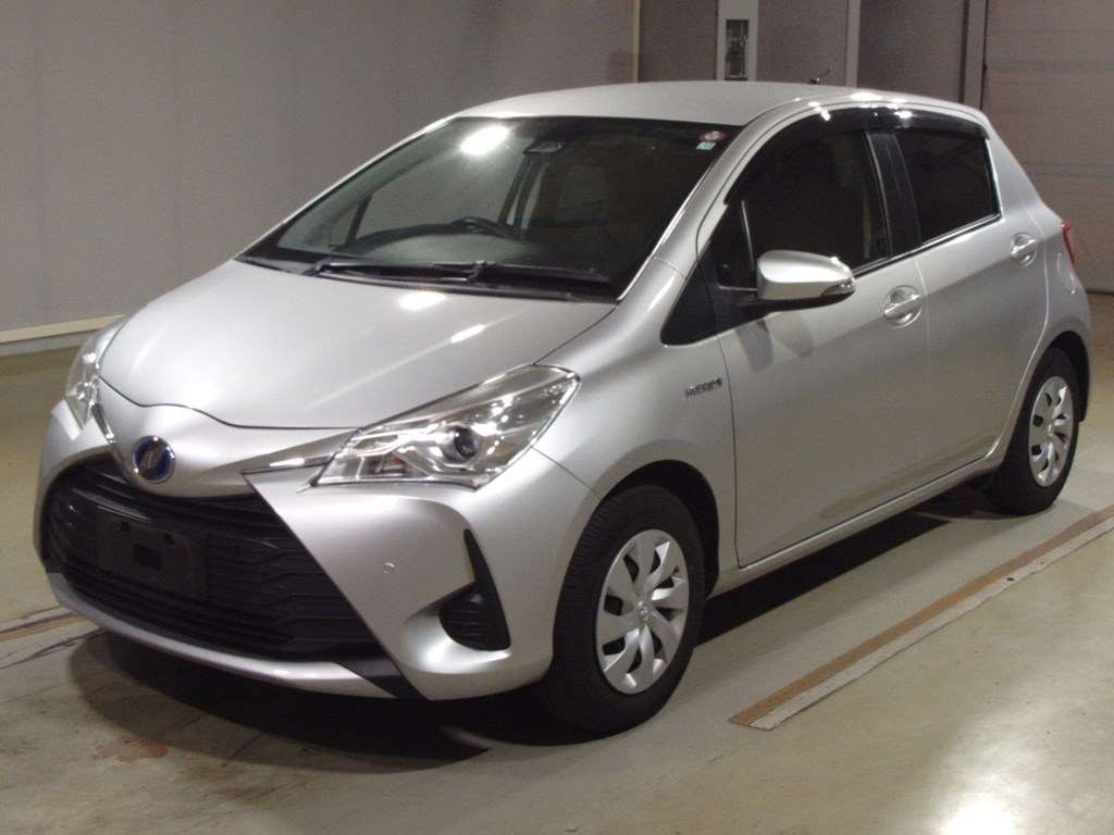 2019 Toyota Vitz NHP130[0]