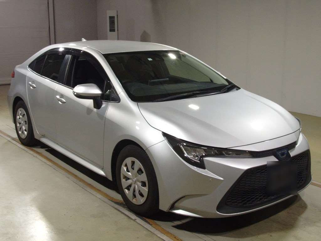 2021 Toyota Corolla Sedan ZWE211[2]