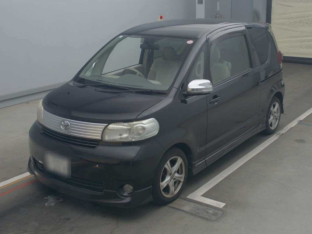 2010 Toyota Porte NNP11[0]