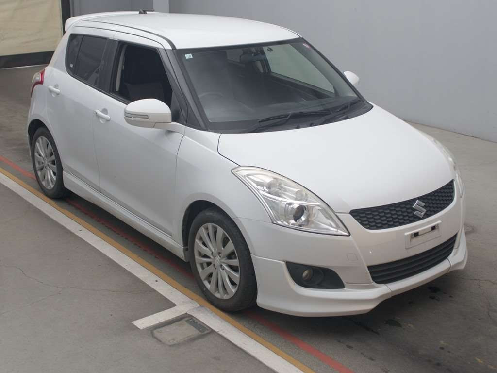 2012 Suzuki Swift ZC72S[2]