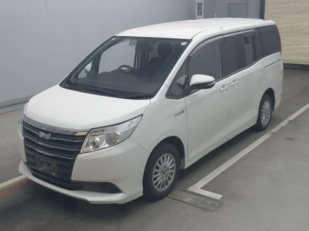 2015 Toyota Noah ZWR80G[0]