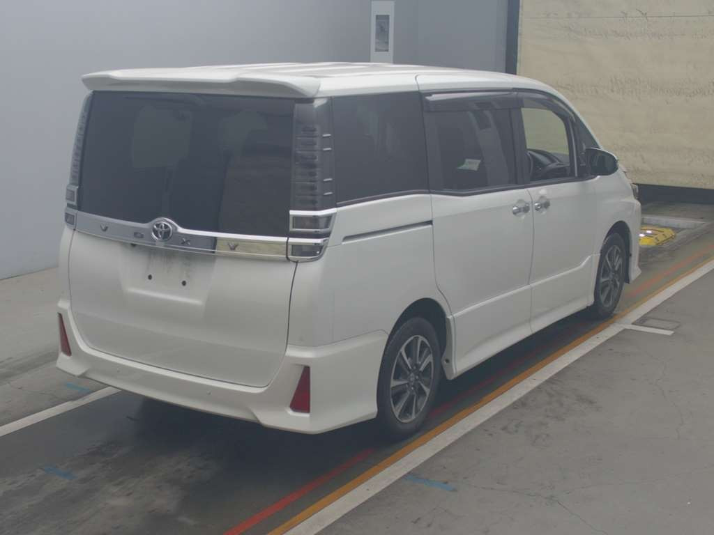 2021 Toyota Voxy ZRR80W[1]