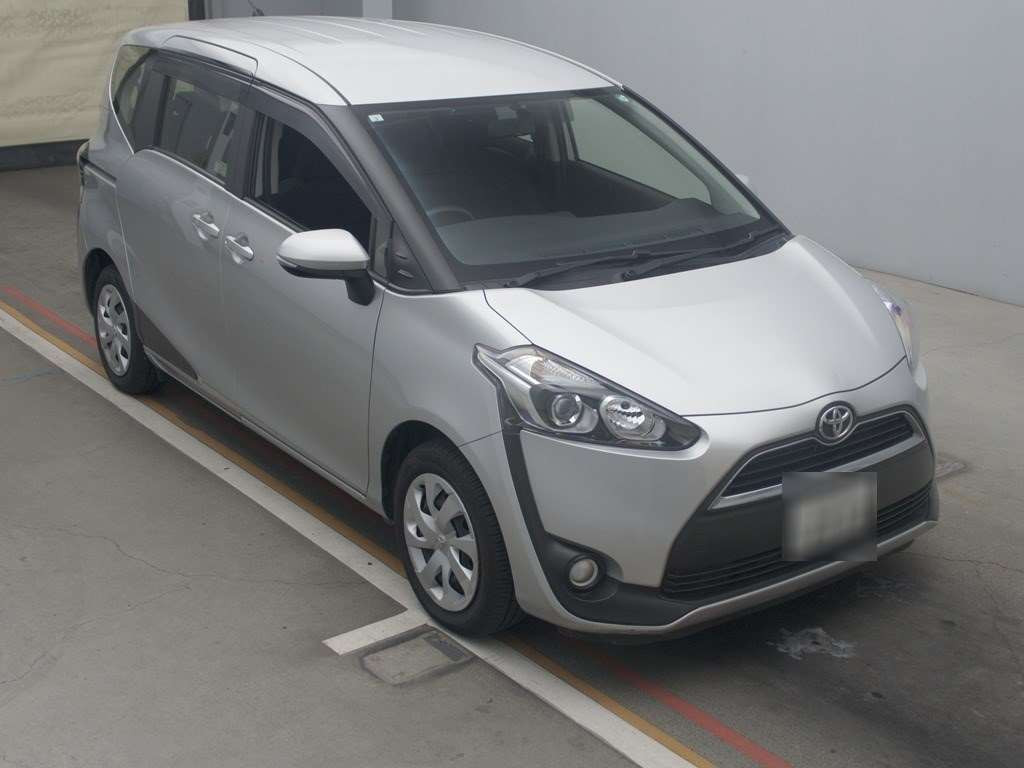 2017 Toyota Sienta NSP170G[2]