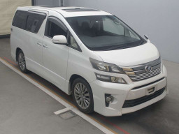 2013 Toyota Vellfire