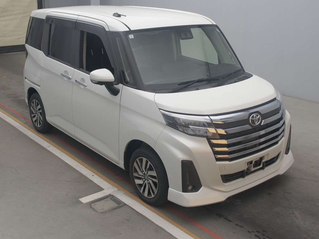 2021 Toyota Roomy M900A[2]