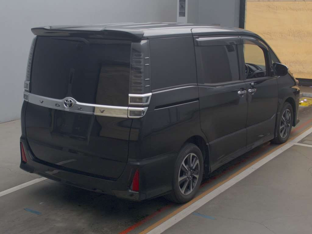 2021 Toyota Voxy ZRR80W[1]