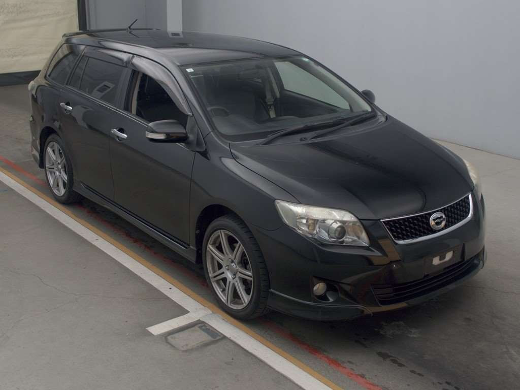 2011 Toyota Corolla Fielder NZE141G[2]