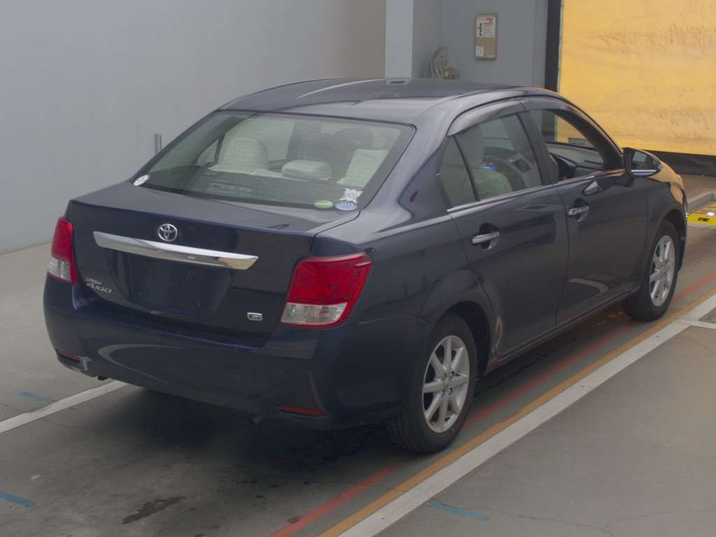 2012 Toyota Corolla Axio NZE161[1]