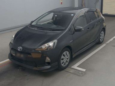 2013 Toyota Aqua