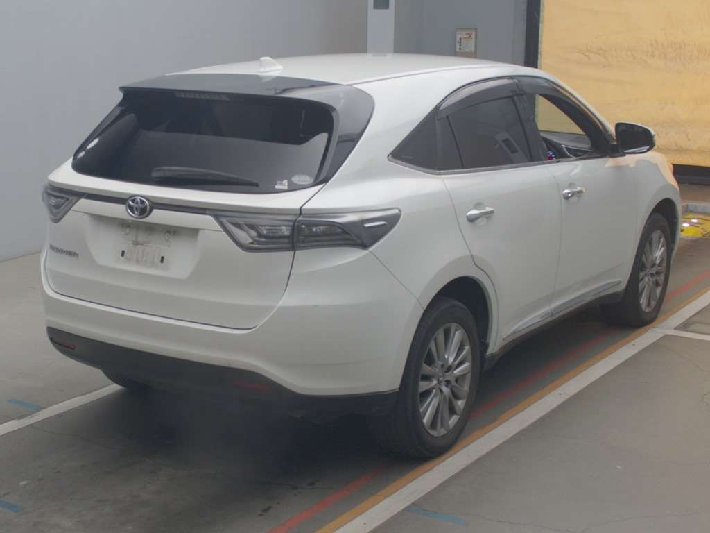 2016 Toyota Harrier ZSU60W[1]