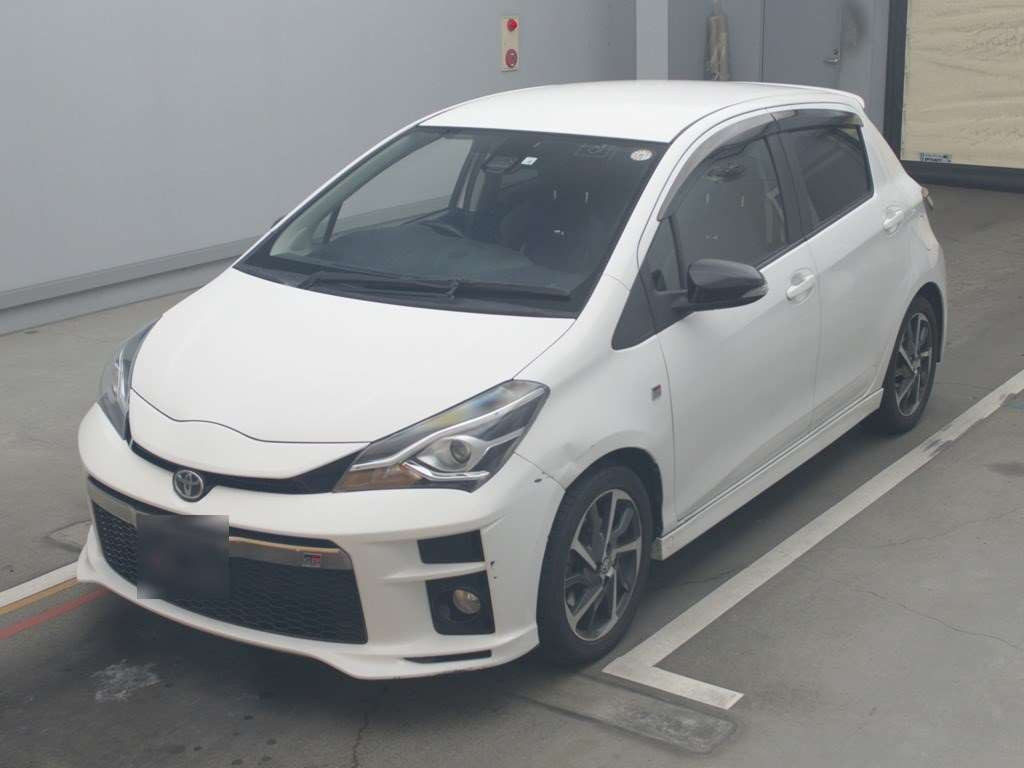 2018 Toyota Vitz NCP131[0]