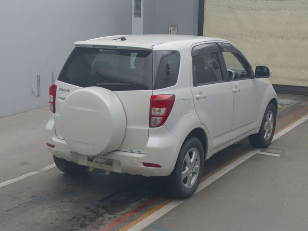 2008 Toyota Rush J210E[1]